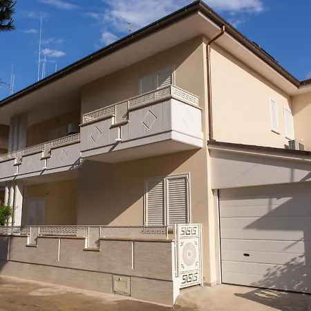 Aria Di Mare Bed & Breakfast Martinsicuro