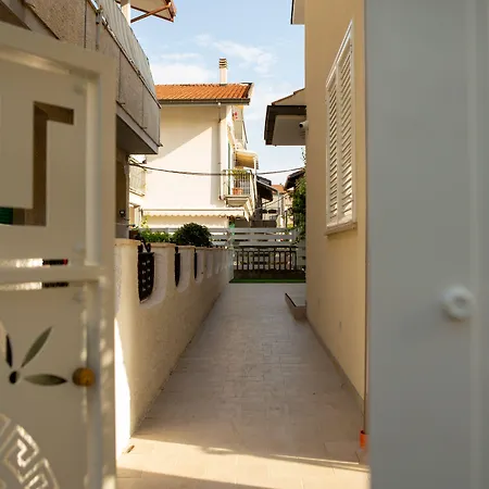 Aria Di Mare فندق مبيت وإفطار